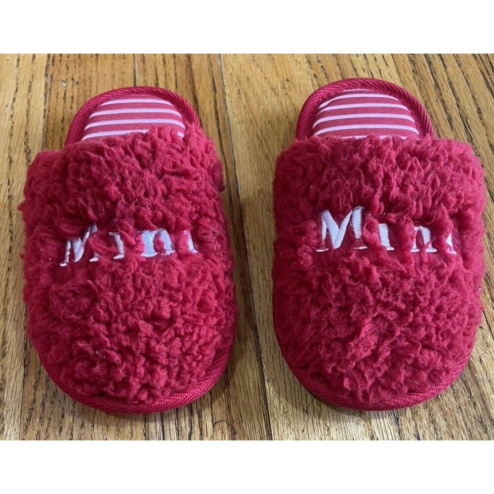 Family PJ’S Red Slip-On Slippers Size L 2-3 Cozy Indoor House Shoes new